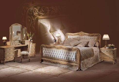 Классический спальный гарнитур из Италии Frescobaldi