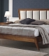 Современная кровать из дерева с мягкими кожаными вставками в изголовье SA 04-39