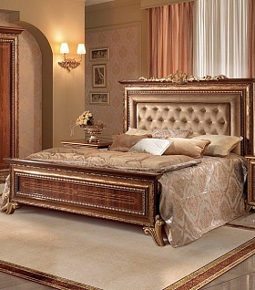 Итальянский спальный гарнитур в классическом стиле Giotto