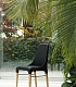 Современный стул из черной кожи на деревянных ножках KELLY