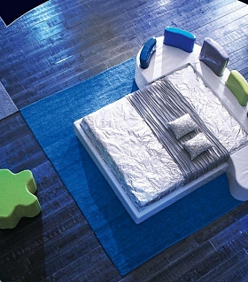 Стильная кожаная кровать необыкновенного дизайна NIGHT SIDE LETTI-09