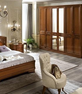 Итальянская мебель из натурального дерева для спальни TORRIANI